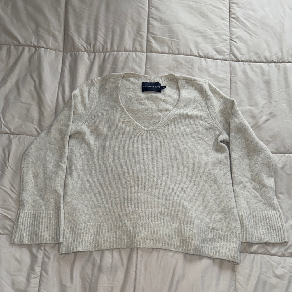 Calvin Klein Jeans Gray V-Neck Sweater Timeless Comfort